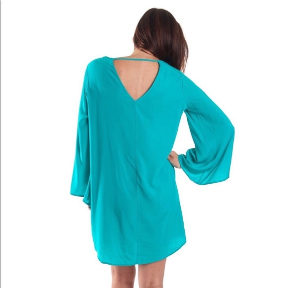 ⚡️Turquoise Shift Dress with Flared Bell Sleeves - Picture 2 of 3